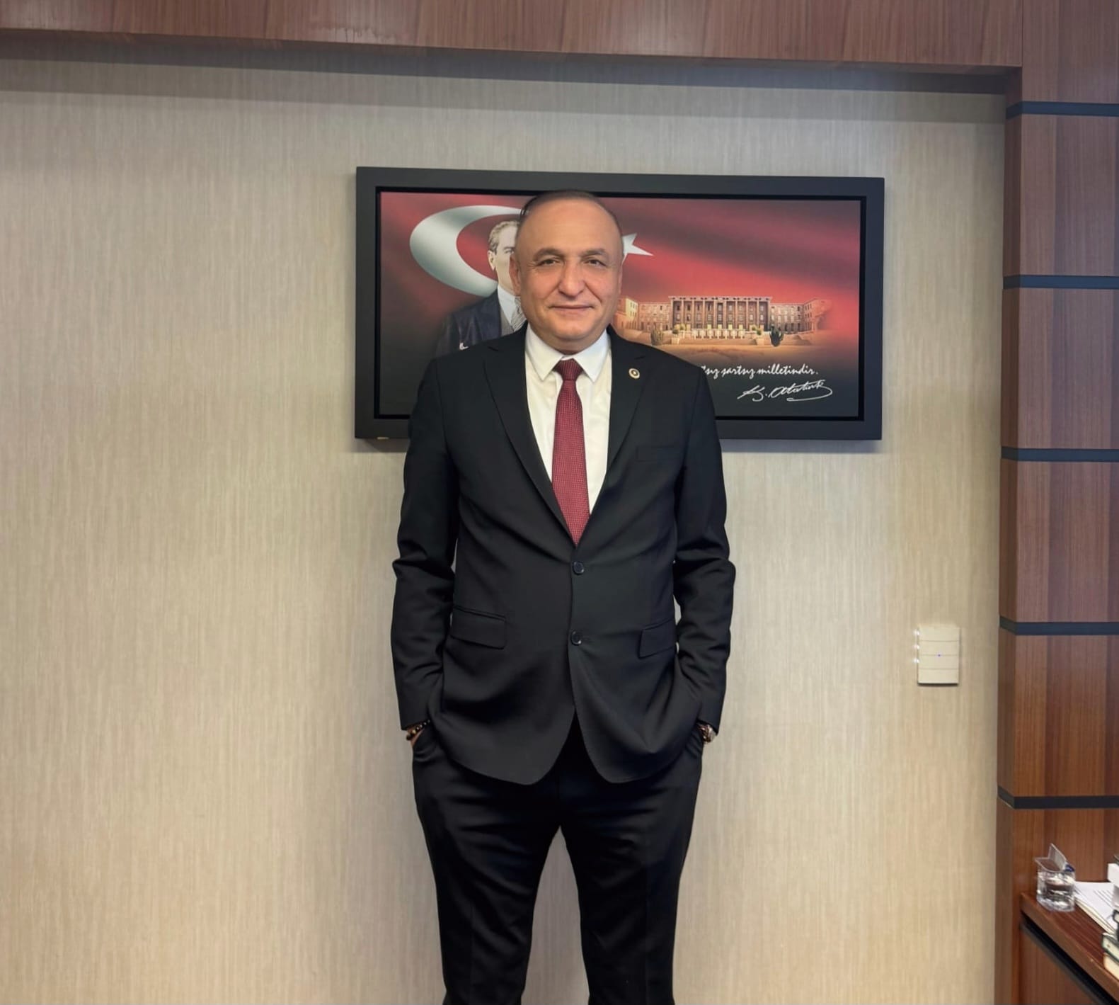 HAYVAN PAZARLARINDA UMUT DEĞİL, BORÇ SATILIYOR!